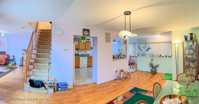 15 Erika Loop Staten Island, NY 10312 - Photo 12 of 27 dining_3