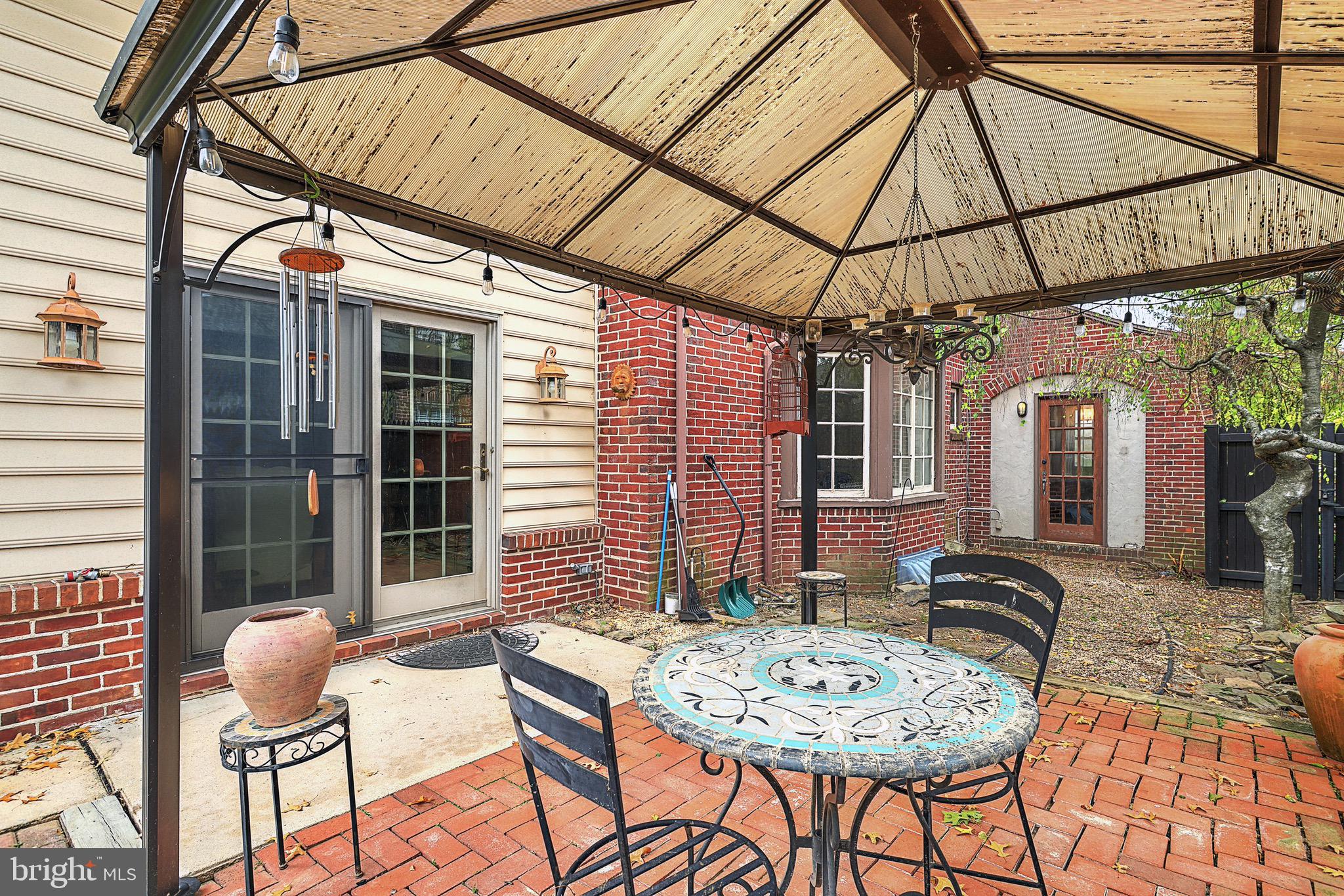 176 Peyton Road York, PA 17403 - Photo 18 of 37 Patio