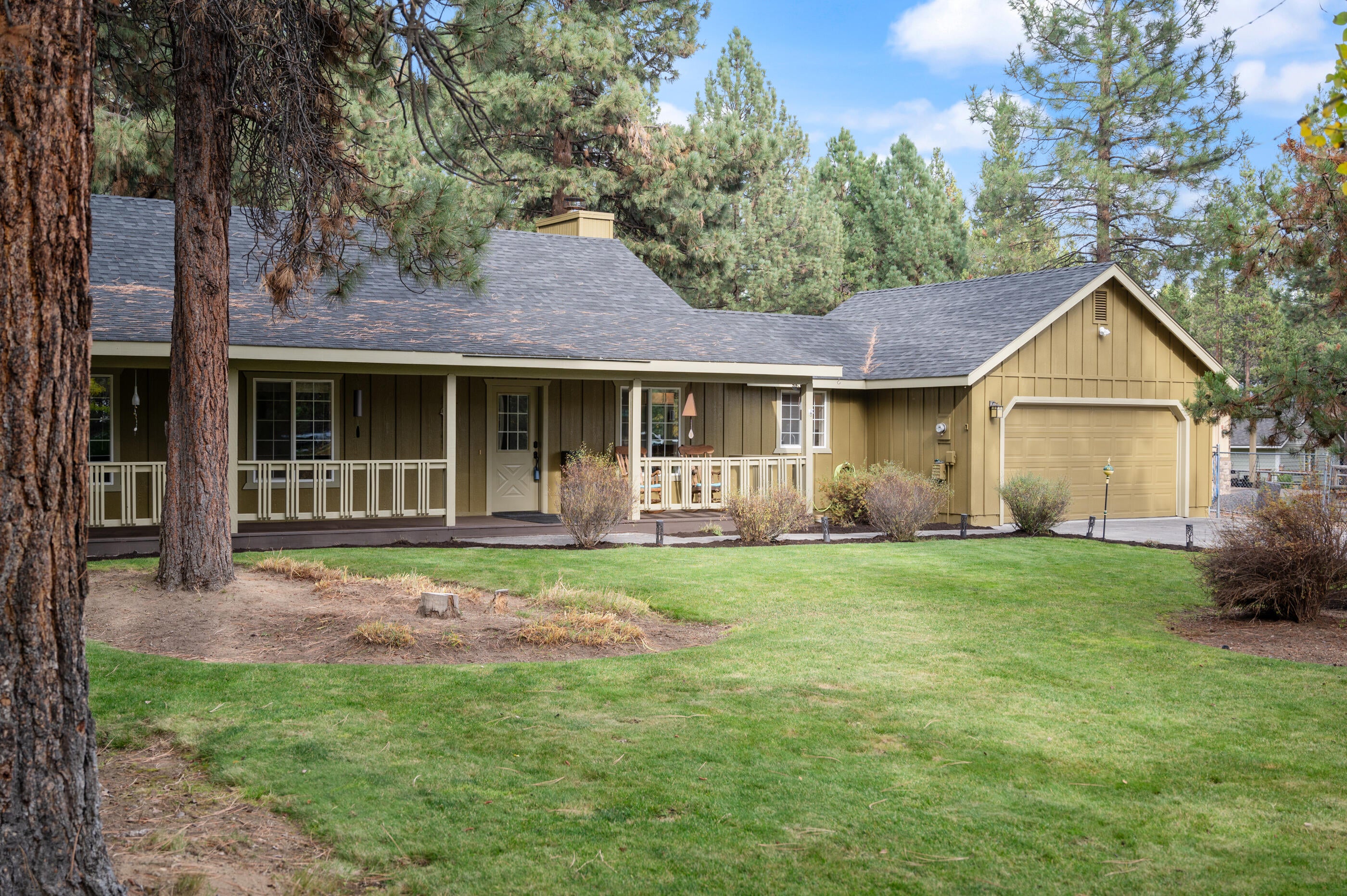17290 Kingsburg Road Bend, OR 97707 - Photo 2 of 34 17290-kingsburg-rd-bend-or-097707 - 62