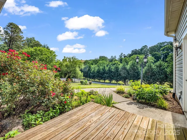 $625,000 | 124 Shadow View Drive, Leicester, NC 28748