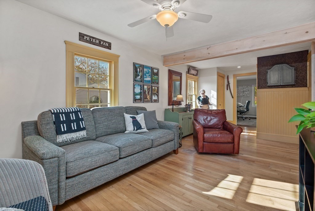 49 Richfield Road Scituate, MA 02066 - Photo 14 of 34