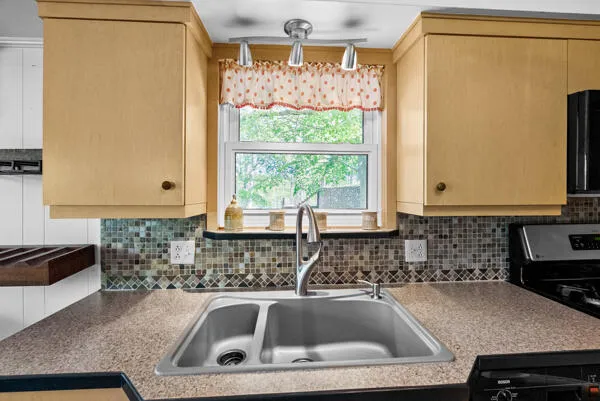 $830,000 | 67 Overlook Road, Hardy, VA 24101