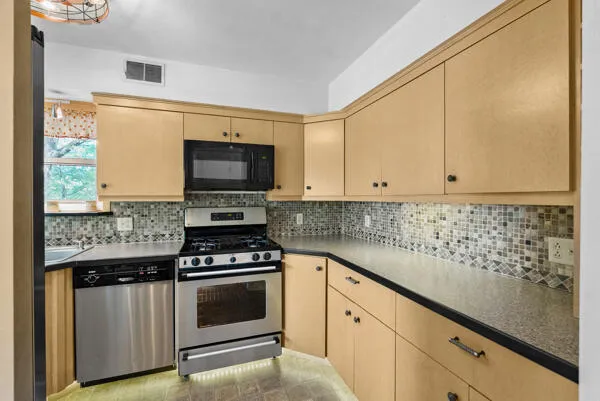 $830,000 | 67 Overlook Road, Hardy, VA 24101