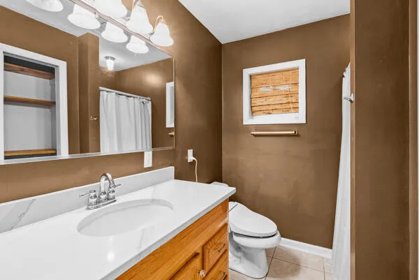 $830,000 | 67 Overlook Road, Hardy, VA 24101