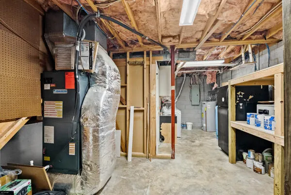 $830,000 | 67 Overlook Road, Hardy, VA 24101