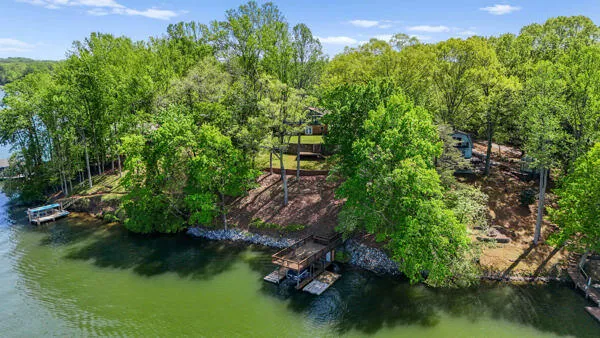 $830,000 | 67 Overlook Road, Hardy, VA 24101