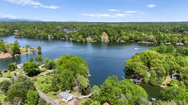 $830,000 | 67 Overlook Road, Hardy, VA 24101