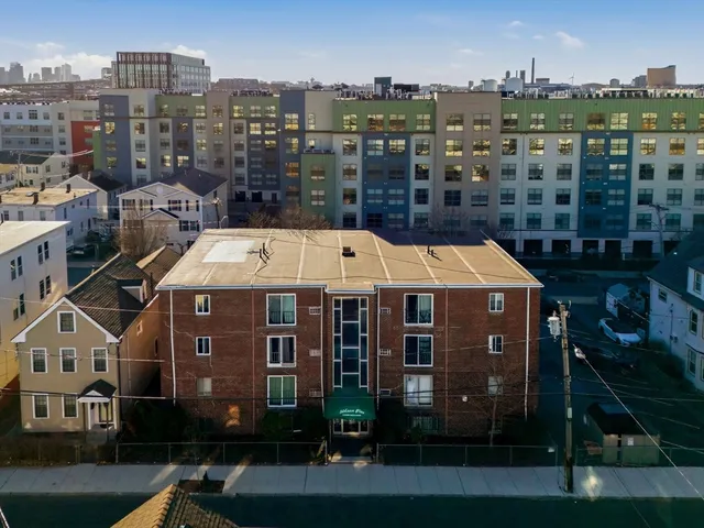 $325,000 | 124 Addison Street, Unit 15, Chelsea, MA 02150