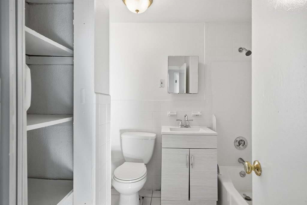 124 Addison Street, Unit 15A Chelsea, MA 02150 - Photo 8 of 14