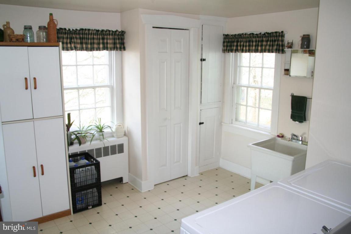 2057 Prospect Road Washington Boro, PA 17582 - Photo 9 of 14