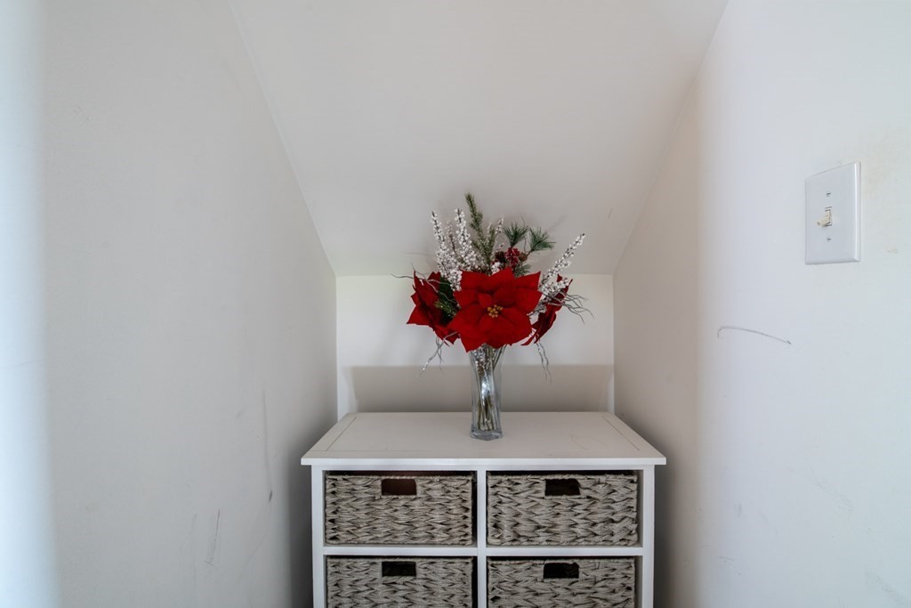 4 Ralph Road Danvers, MA 01923 - Photo 32 of 39