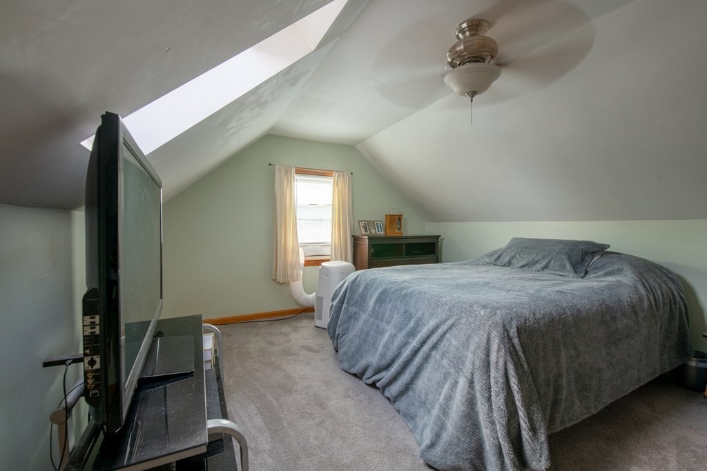 4 Ralph Road Danvers, MA 01923 - Photo 34 of 39