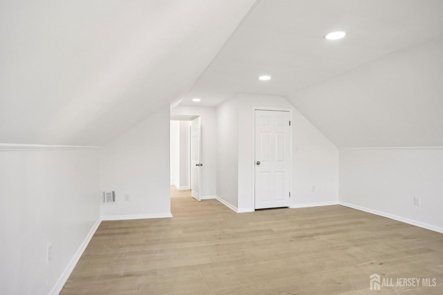 101 Ravine Drive Matawan, NJ 07747 - Photo 39 of 47