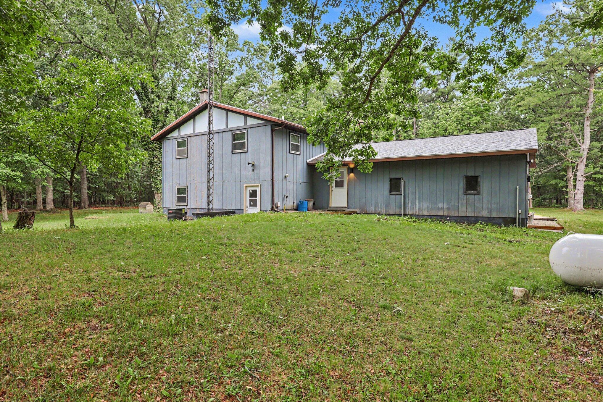 3920 Simonelli Road Whitehall, MI 49461 - Photo 23 of 33 026_file_2978