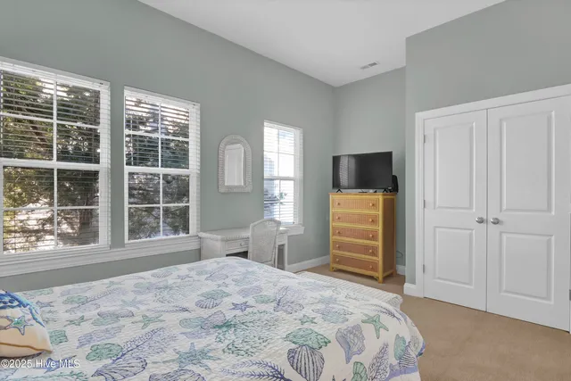 $2,200 | 1218 Bowfin Lane, Unit 1, Carolina Beach, NC 28428