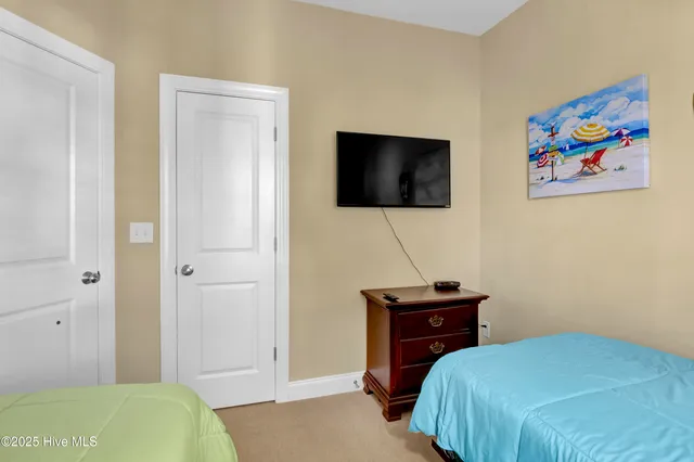 $2,200 | 1218 Bowfin Lane, Unit 1, Carolina Beach, NC 28428