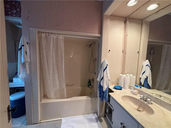 $275,000 | 601 South Holbrook Street, Fort Scott, KS 66701