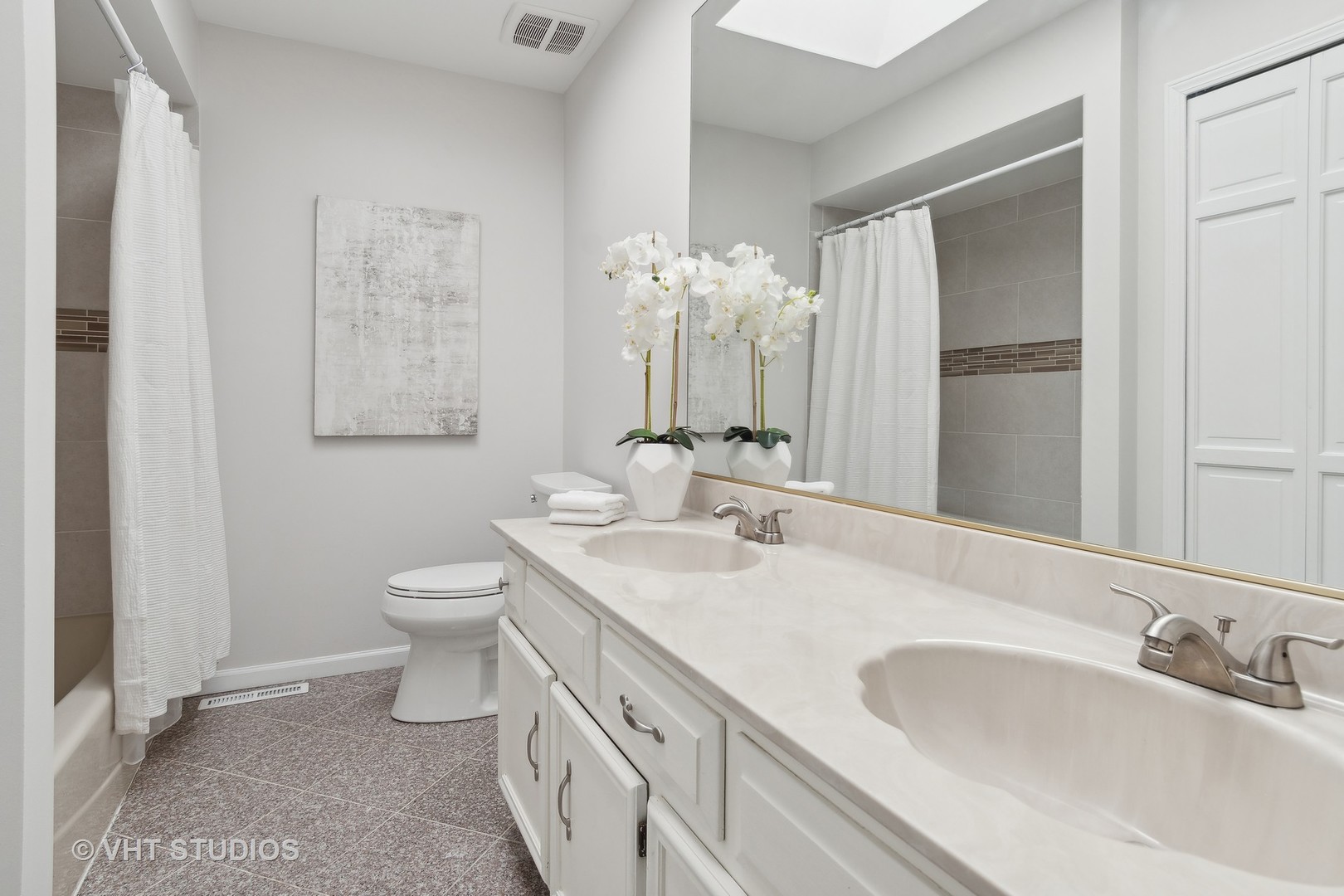 1394 East Gartner Road Naperville, IL 60540 - Photo 25 of 28 Gallery Image 25