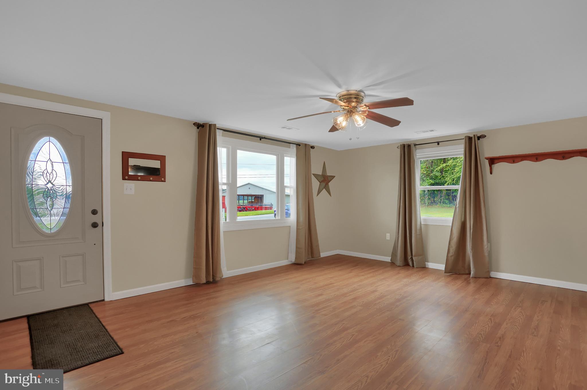 193 Aubel Road Delta, PA 17314 - Photo 10 of 48 Gallery Image 10