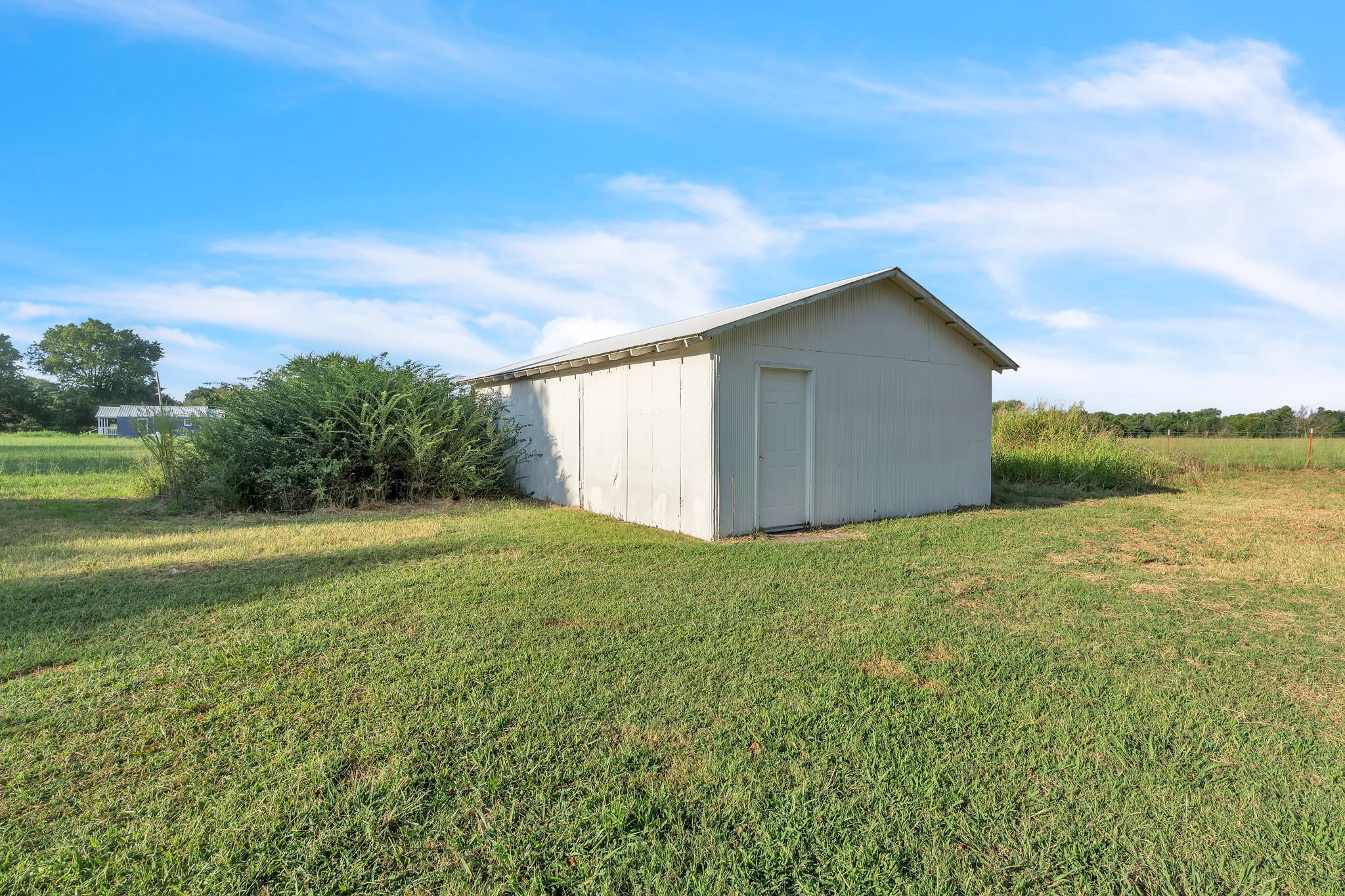 27151 South 520 Road Afton, OK 74331 - Photo 27 of 31 30X20 Concrete Floor Shop/Barn