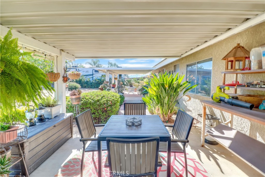 16750 Canyon View Drive Riverside, CA 92504 - Photo 30 of 44 Patio