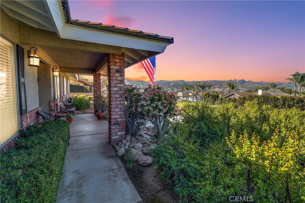 16750 Canyon View Drive Riverside, CA 92504 - Photo 4 of 44 Beautiful sunset views