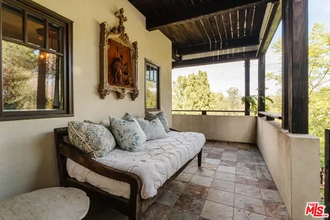 $2,299,000 | 1273 Fernwood Pacific Drive, Topanga, CA 90290
