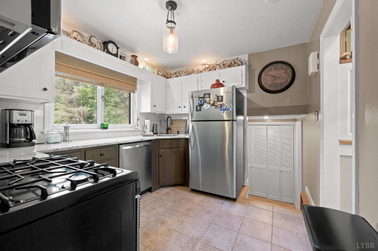 142 Whitehead Drive Amherst, VA 24521 - Photo 12 of 44