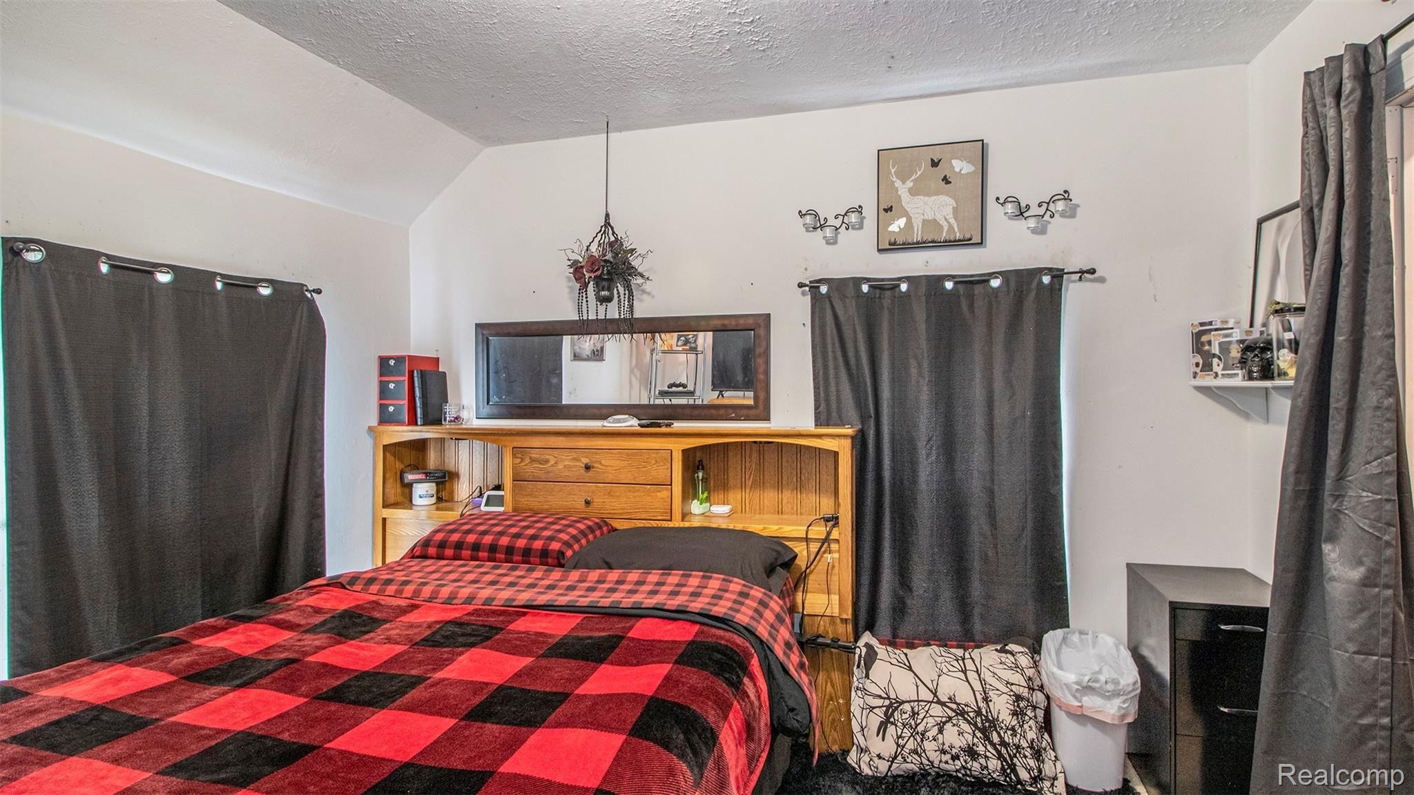 51230 Willis Road Belleville, MI 48111 - Photo 21 of 25 IMG_1335 copy.jpg