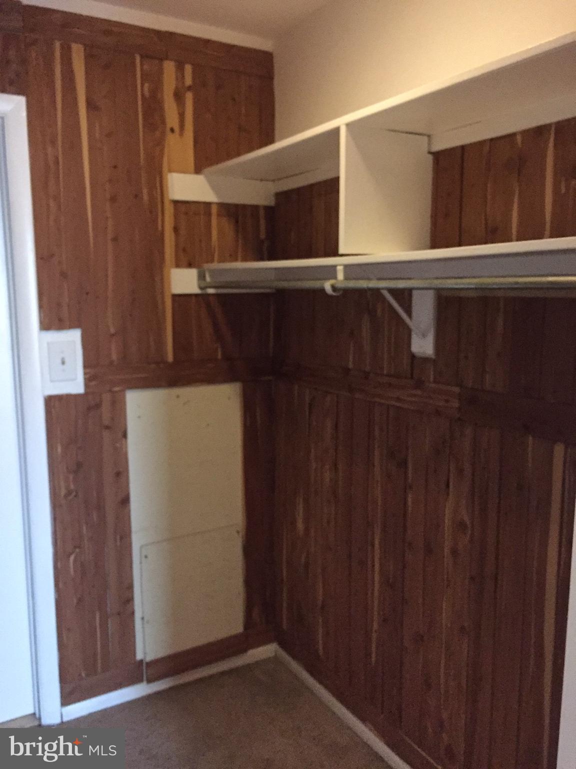 5814 Royal Ridge Drive, Unit M Springfield, VA 22152 - Photo 12 of 14 walk in closet