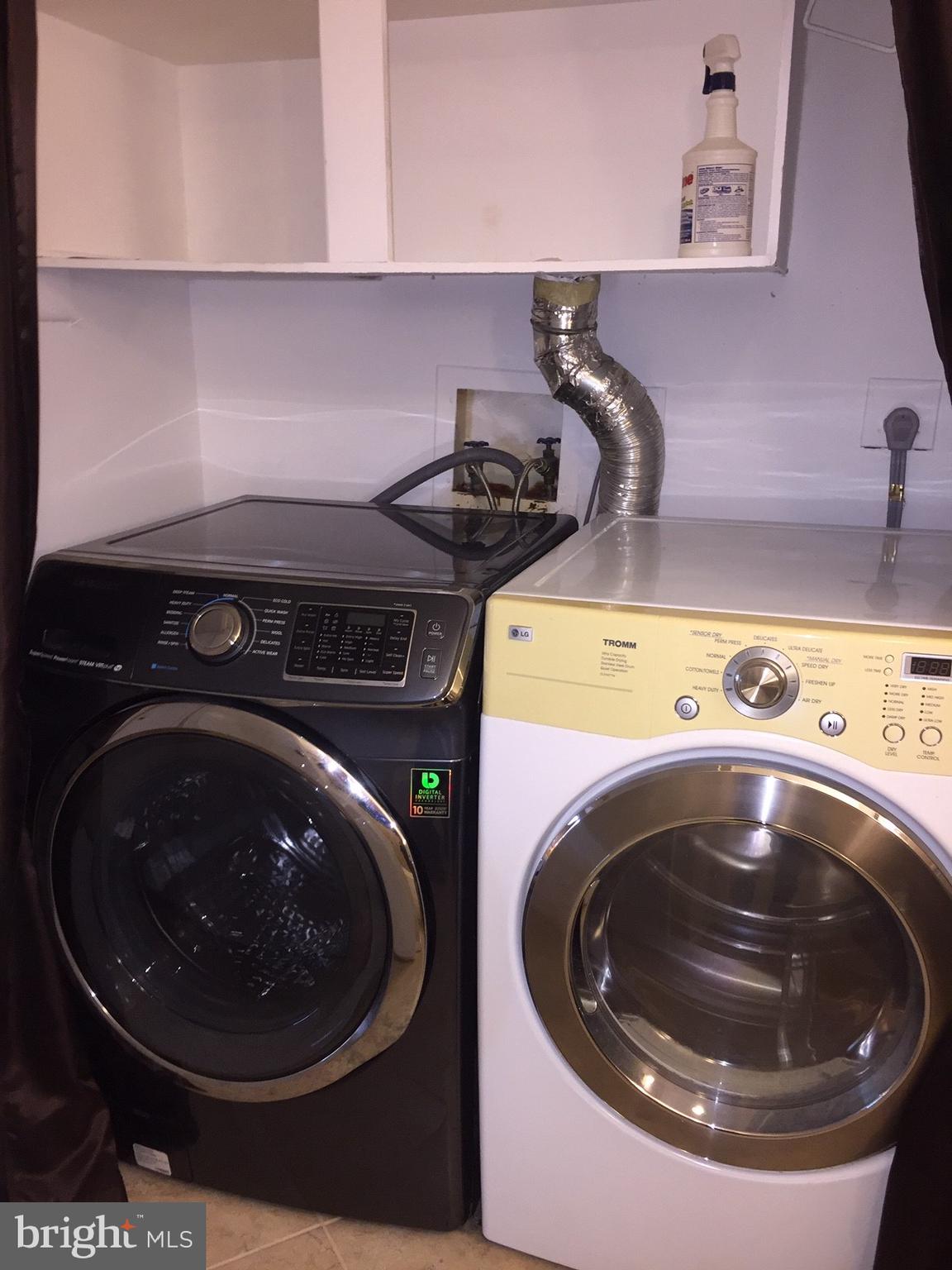 5814 Royal Ridge Drive, Unit M Springfield, VA 22152 - Photo 14 of 14 full size washer and dryer