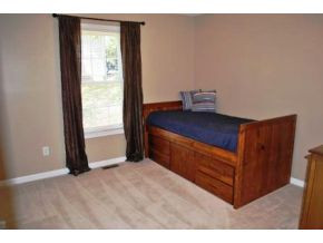183 Eastern Star Road Kingsport, TN 37663 - Photo 10 of 18 Bedroom 3