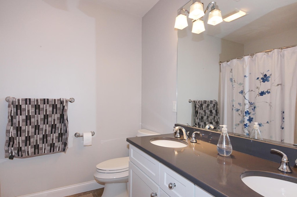43 Rustic Drive Worcester, MA 01609 - Photo 21 of 29 Gallery Image 21