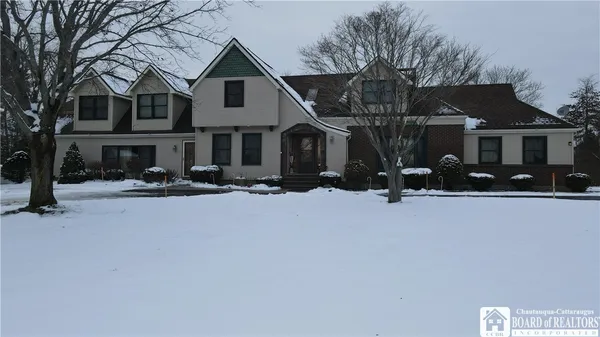 $539,900 | 3628 Straight Road, Pomfret, NY 14063