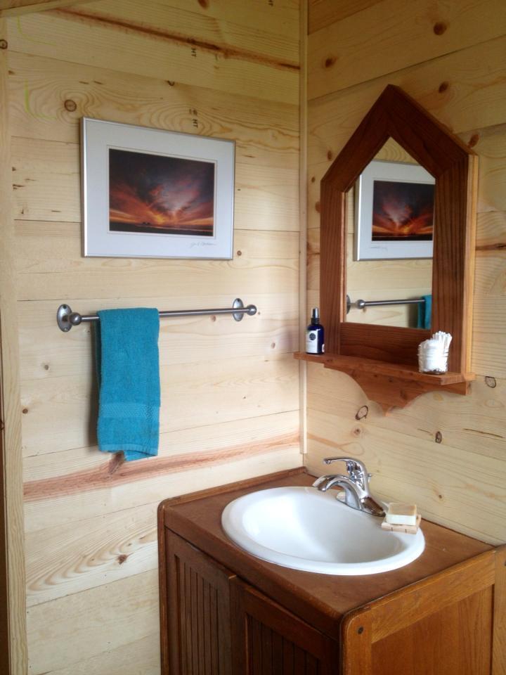 4825 Old State Road Tillamook, OR 97141 - Photo 10 of 16 Cabin#1 bathroom