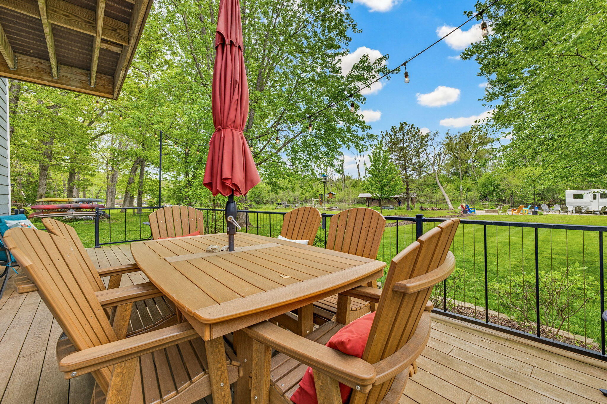 34215 Venice Park Road Delafield, WI 53018 - Photo 11 of 47 Main Deck