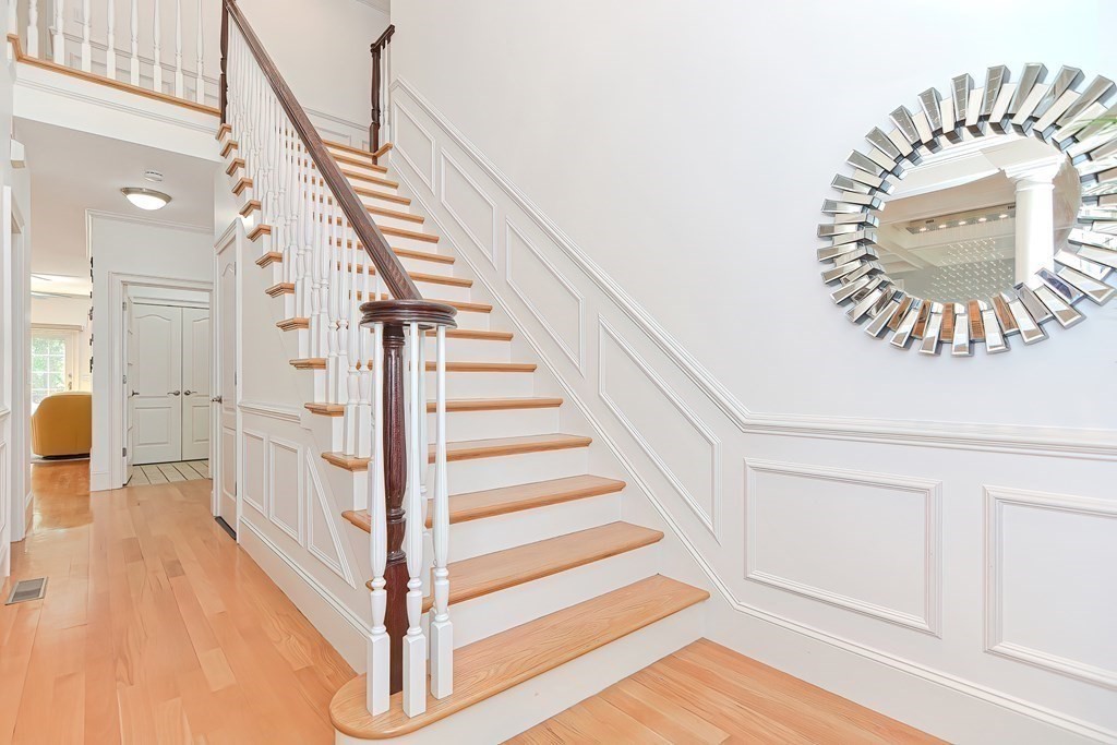 10 Lupine Road, Unit 10 Natick, MA 01760 - Photo 2 of 33 Gallery Image 2