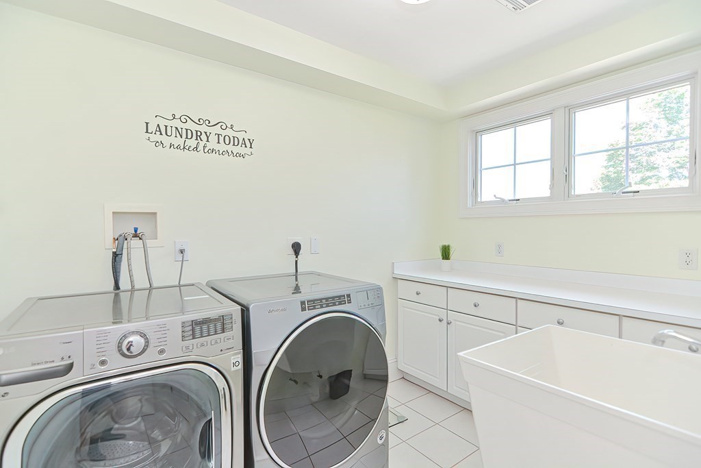 10 Lupine Road, Unit 10 Natick, MA 01760 - Photo 24 of 33 Gallery Image 24