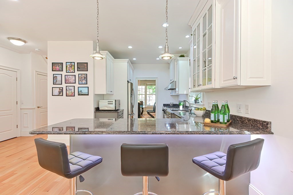 10 Lupine Road, Unit 10 Natick, MA 01760 - Photo 6 of 33 Gallery Image 6