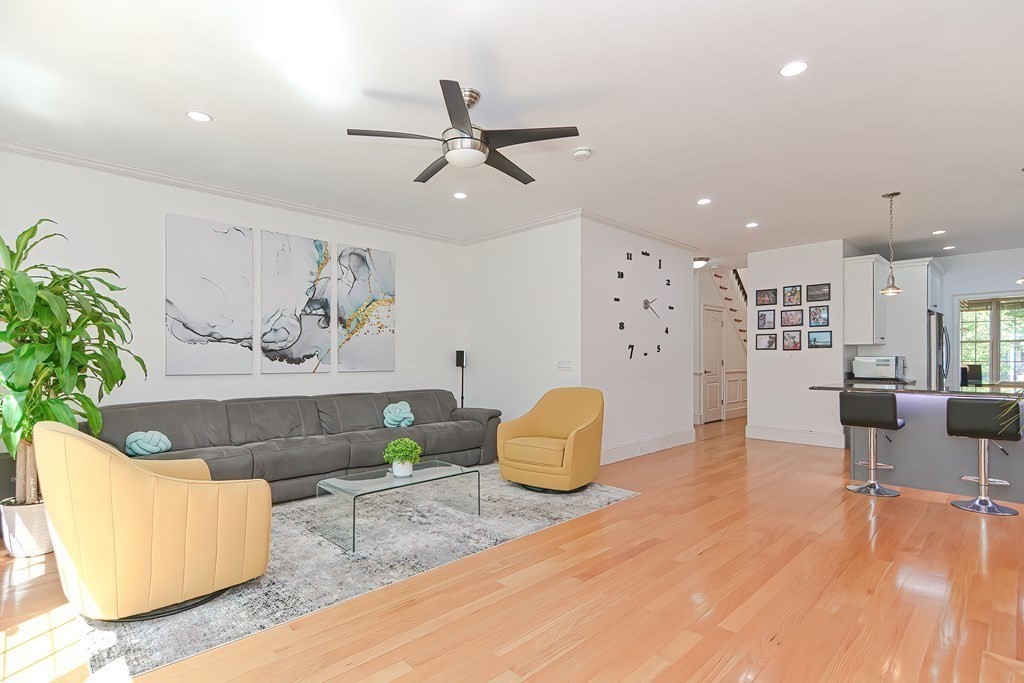 10 Lupine Road, Unit 10 Natick, MA 01760 - Photo 10 of 33 Gallery Image 10