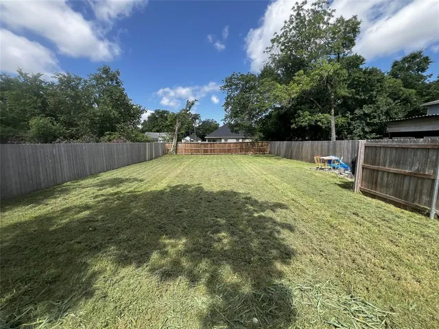 $239,500 | 527 North Chestnut Street, Gainesville, TX 76240