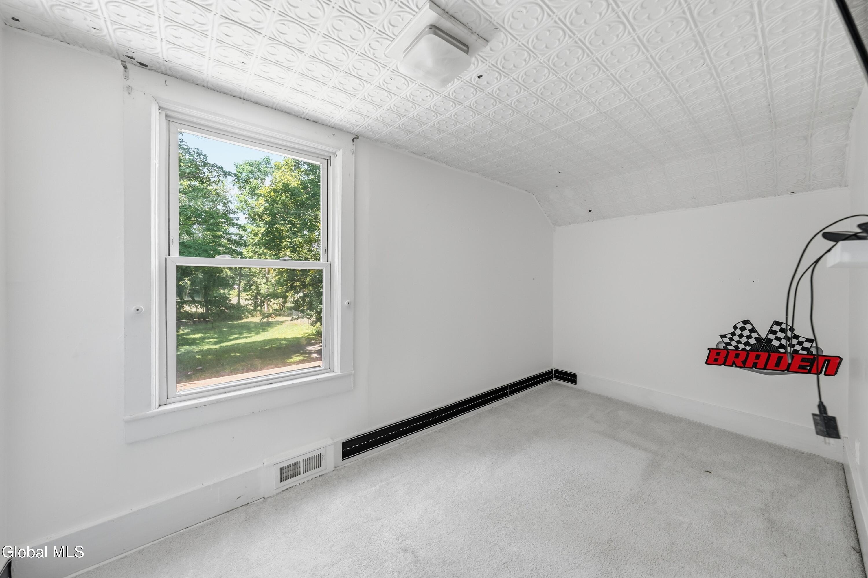 43 Spring Street Cambridge, NY 12816 - Photo 14 of 18 DSC08495