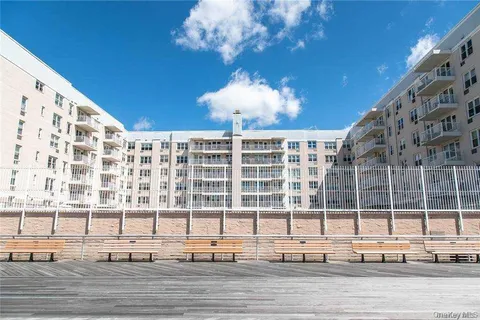 a view of a large building