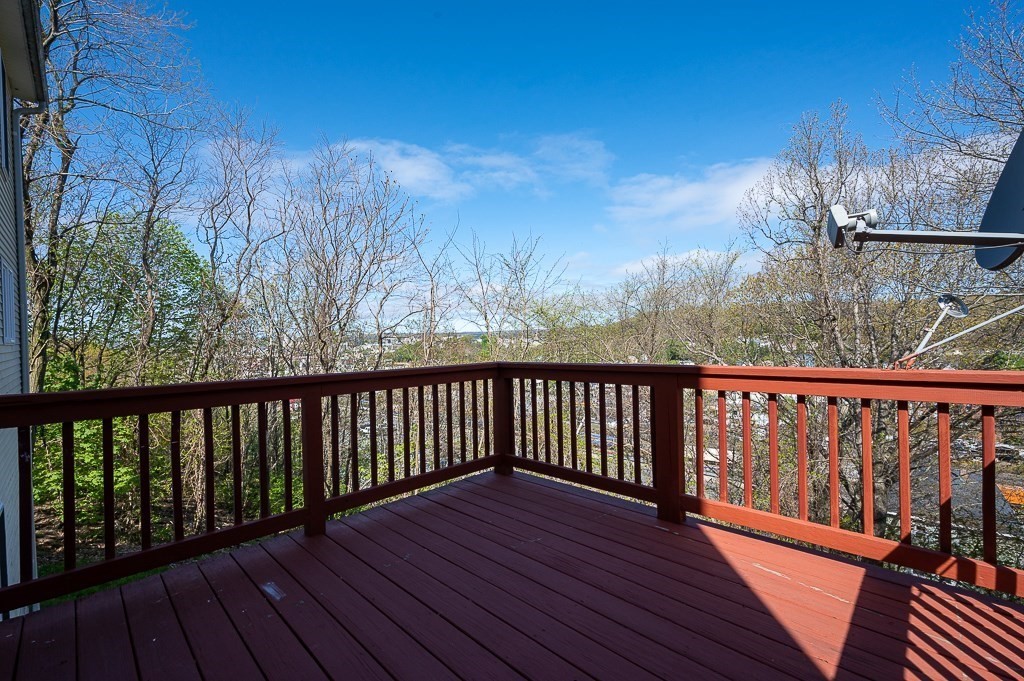 203 Norfolk Street Worcester, MA 01604 - Photo 18 of 38