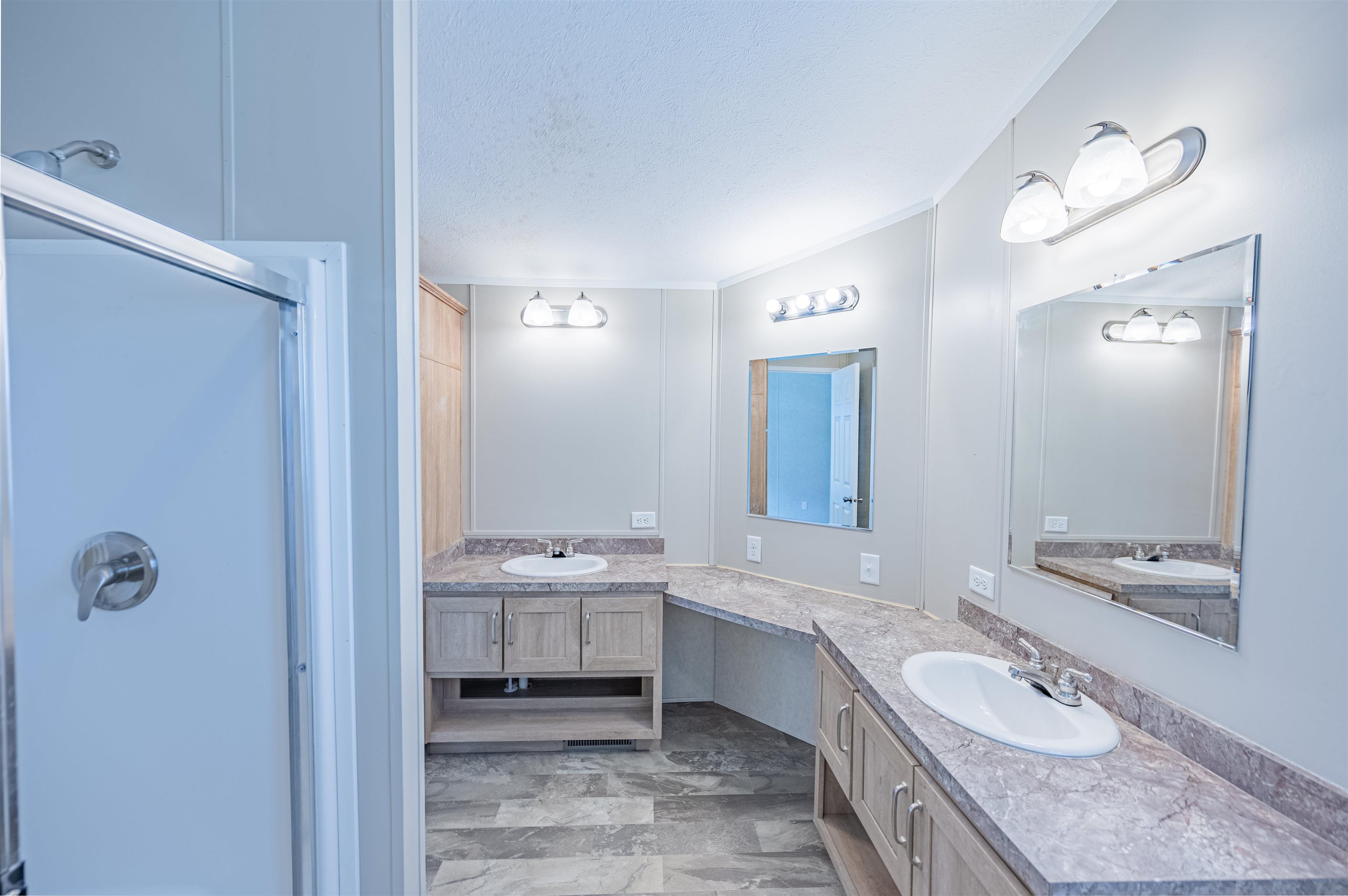 33 Turner Hill Road Berlin, VT 05602 - Photo 11 of 16