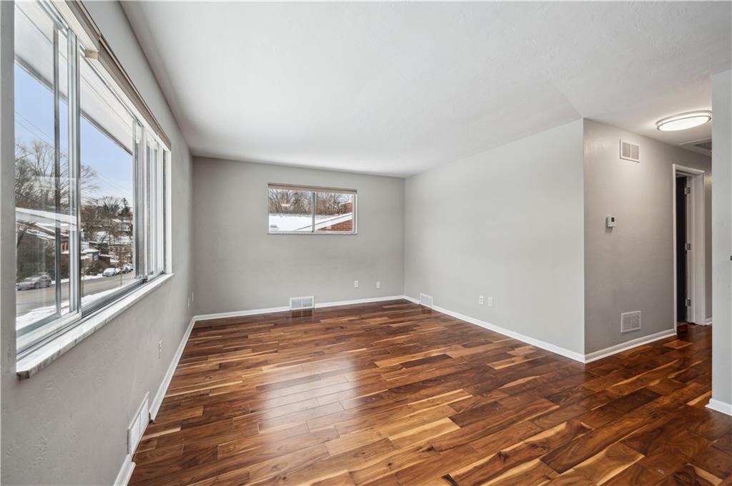 3407 Brighton Road Pittsburgh, PA 15212 - Photo 3 of 25