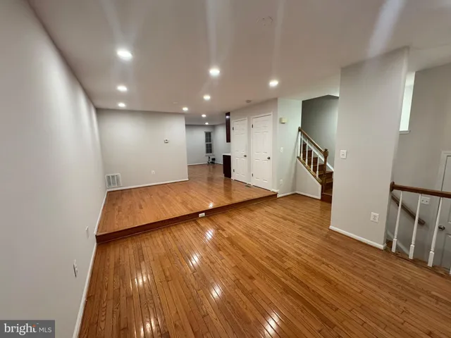 $2,999 | 14024 Adolphus Drive, Centreville, VA 20121