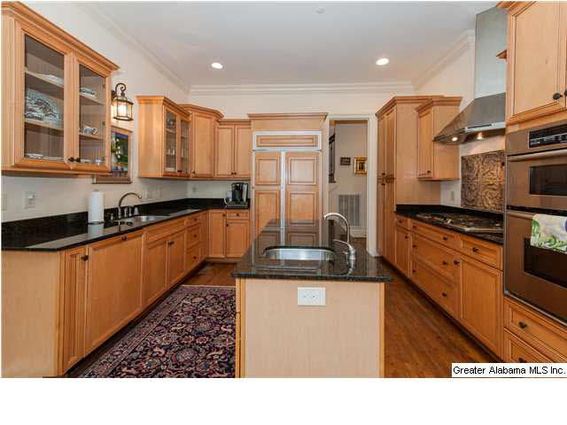 3967 Westminster Lane Birmingham, AL 35243 - Photo 9 of 32