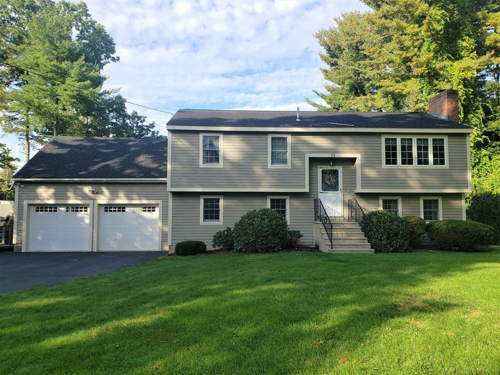 33 Thoreau Road Northborough, MA 01532 - Photo 1 of 42 Gallery Image 1