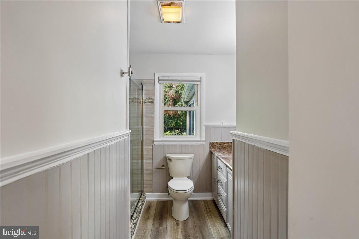 833 Meadow Road Severn, MD 21144 - Photo 23 of 46 Bathroom - Main Floor
